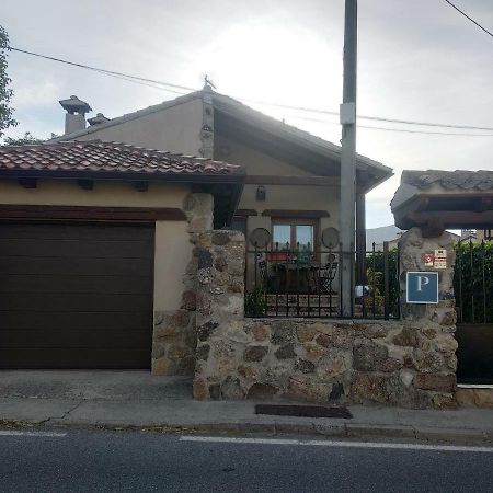 Pension Trescasas Exterior photo