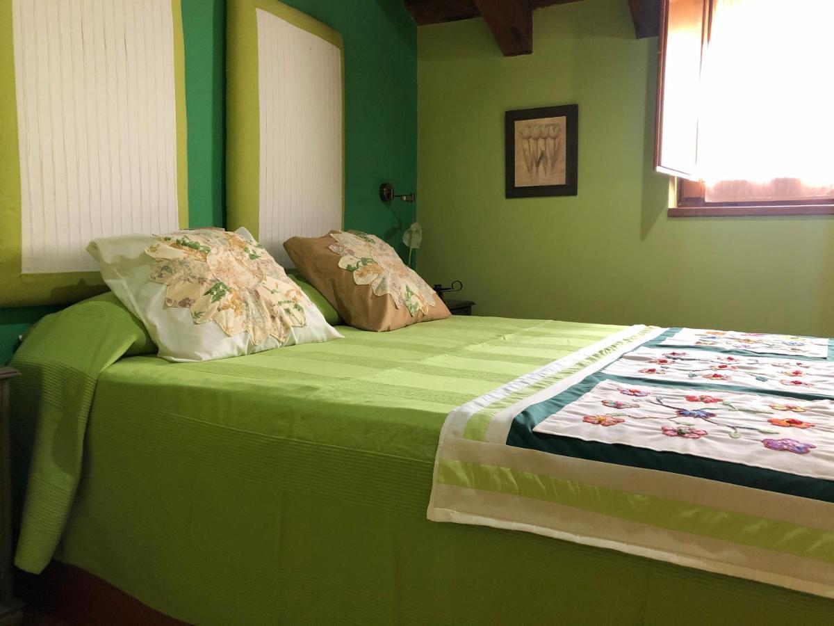 Pension Trescasas Exterior photo
